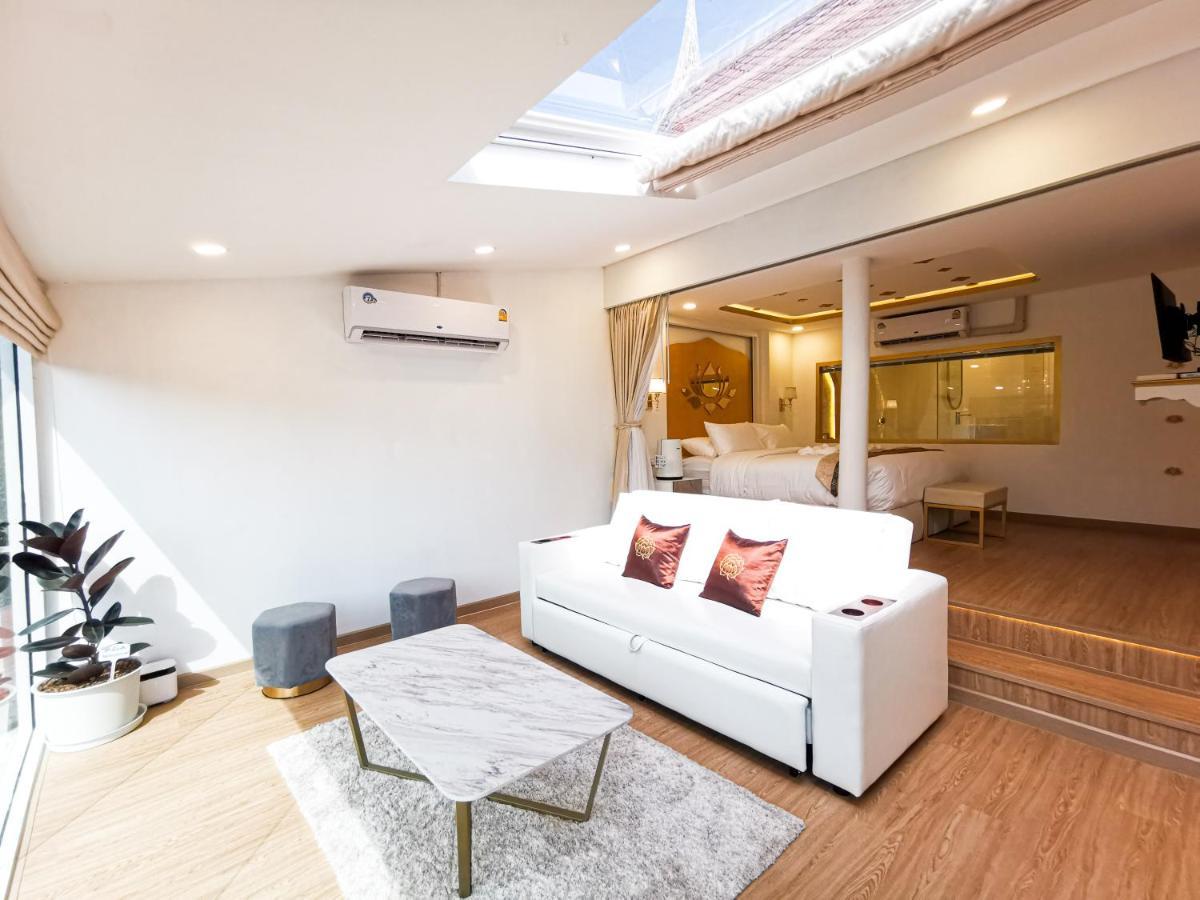 One Dhatu Ayutthaya Premium Homestay 외부 사진